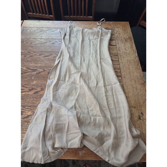 Organic by John Patrick Bias Long Slip in Nude sz Medium - Picture 2 of 4